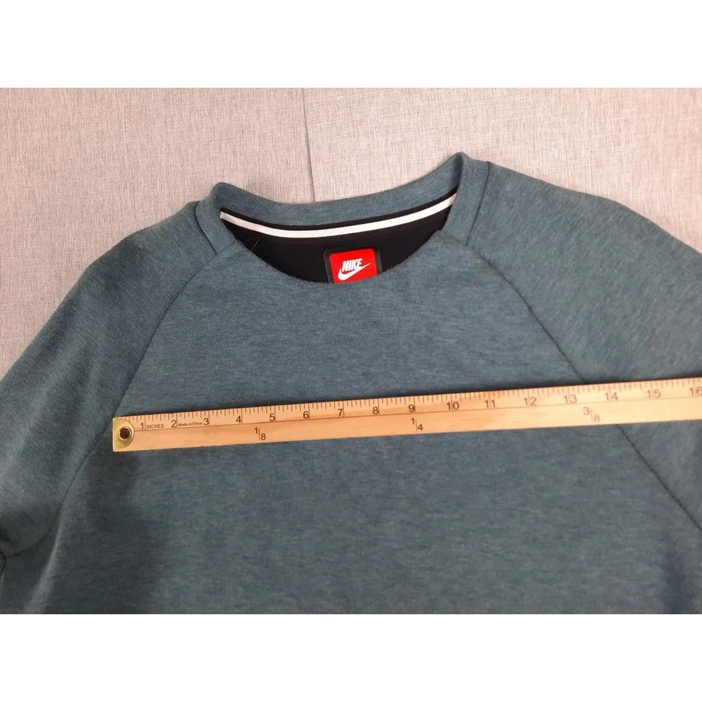 Nike Women's Large Gray Pullover Crewneck Performance Sweater Jacket with Pocket - Picture 5 of 10